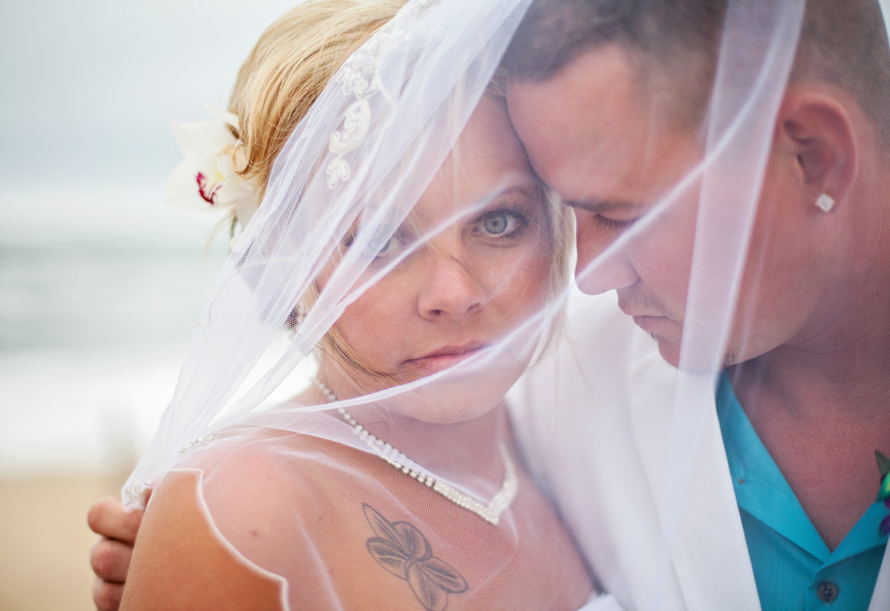 Outer Banks wedding photo couple on beach