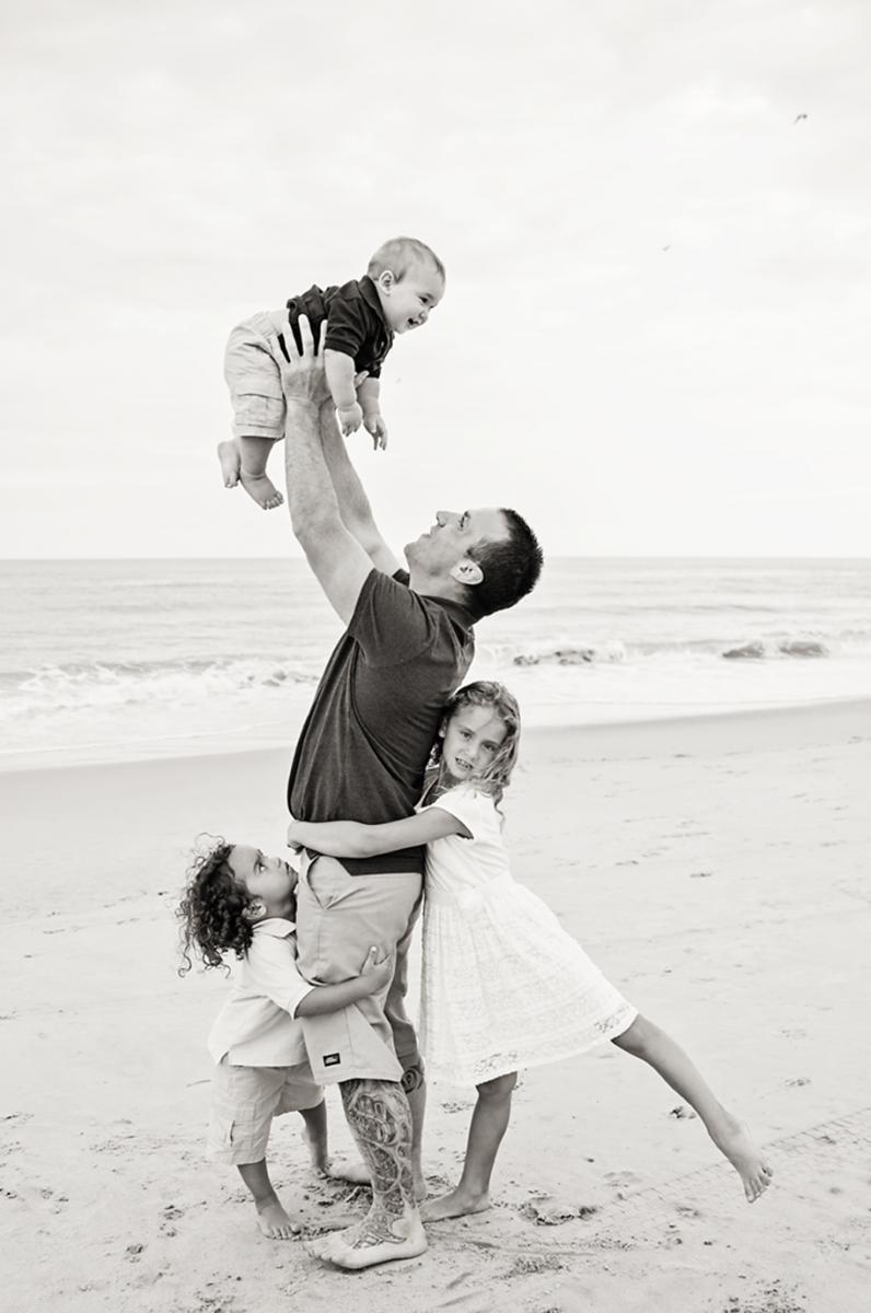 Dad and kids family photography Nags Head NC