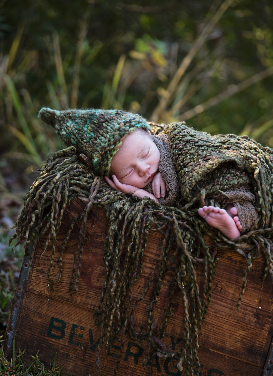 Newborn Nag Head Woods Photo