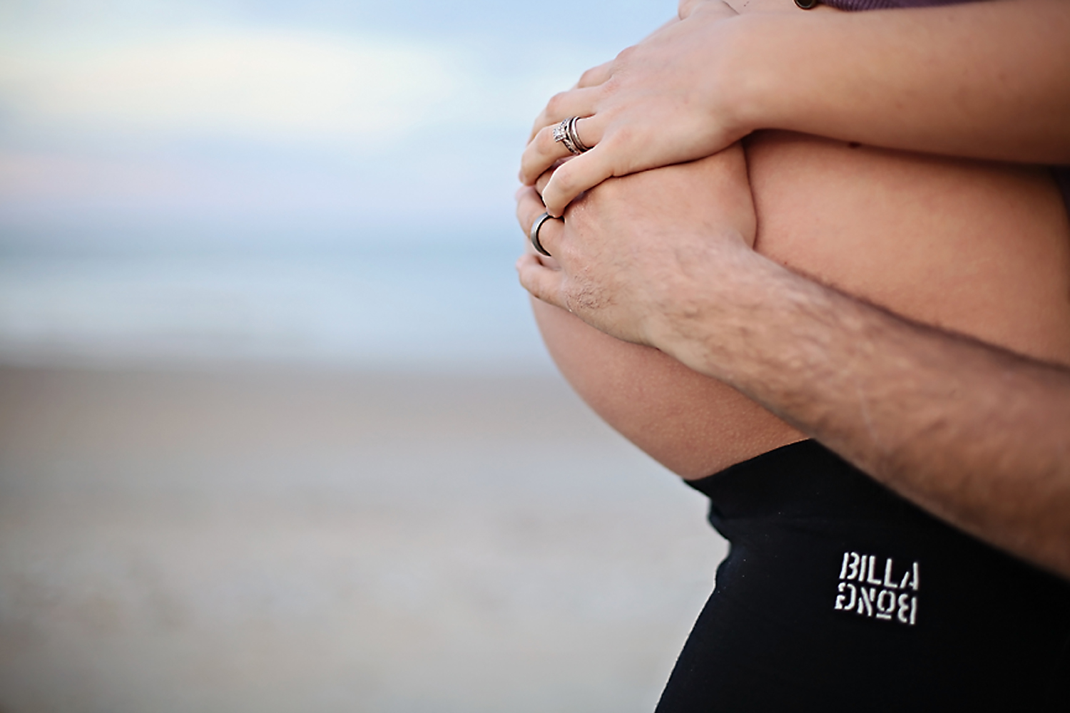 Maternity belly photo at the beach in OBX