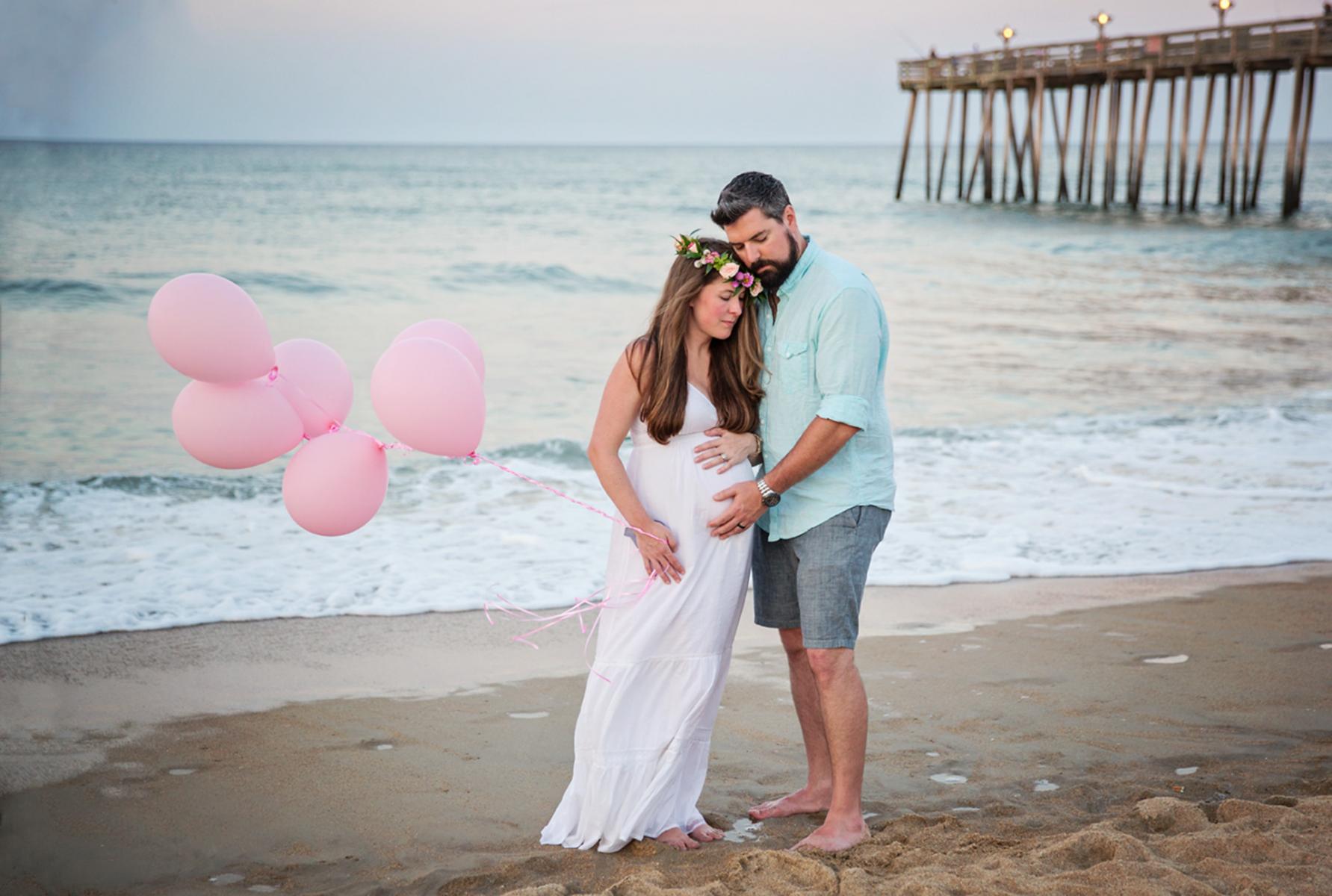 Kitty Hawk Pier NC Maternity Gender reveal with balloons